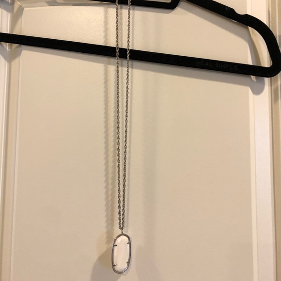 Kendra Scott long necklace - Picture 4 of 4